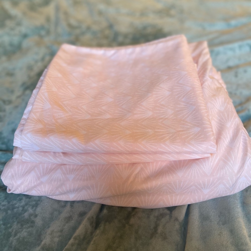 King size duvet cover and 2 shams